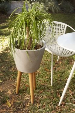 Berlin Vase Tripod Planter By Accent Decor -Garden Care Store s753278155256112669 p1378 i2 w1000